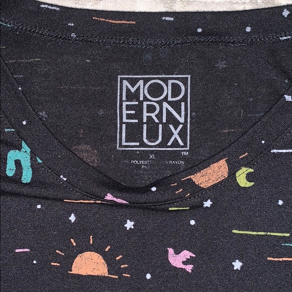 Multi-Graphic Tee. - Picture 2 of 2